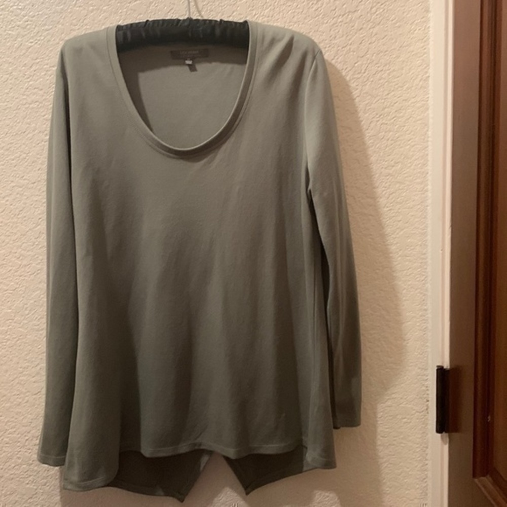 Lisa Rinna Collection medium top - Picture 3 of 8